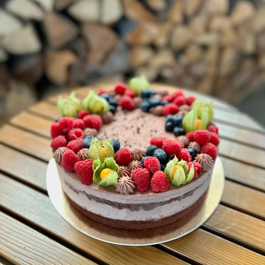 Interiér kavárny Gram Kafé v Třešti