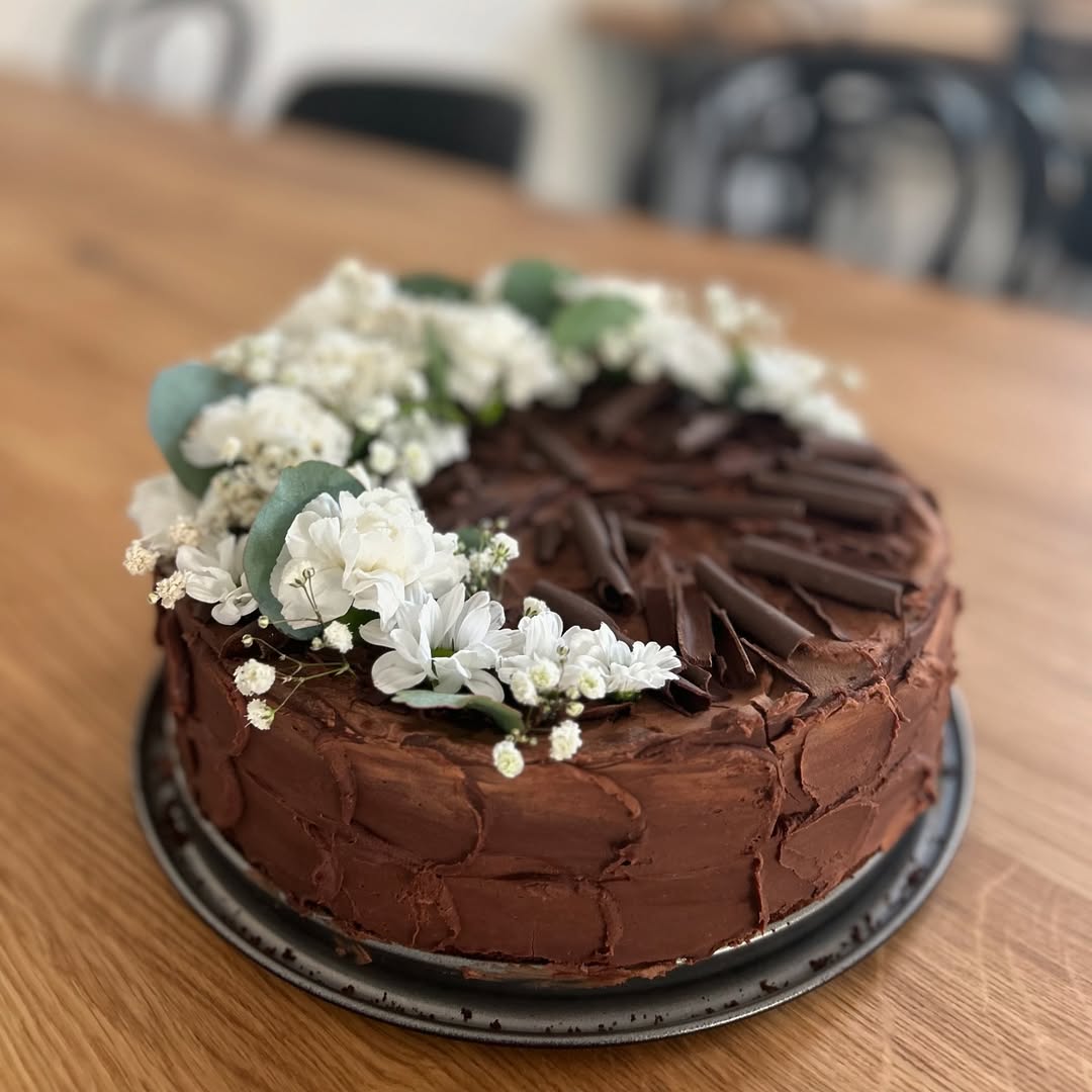 Posezení a atmosféra kavárny Gram Kafé